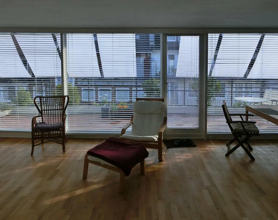 Modernes, Sonniges Appartement Im Herzen Von Duesseldorf Dusseldorf